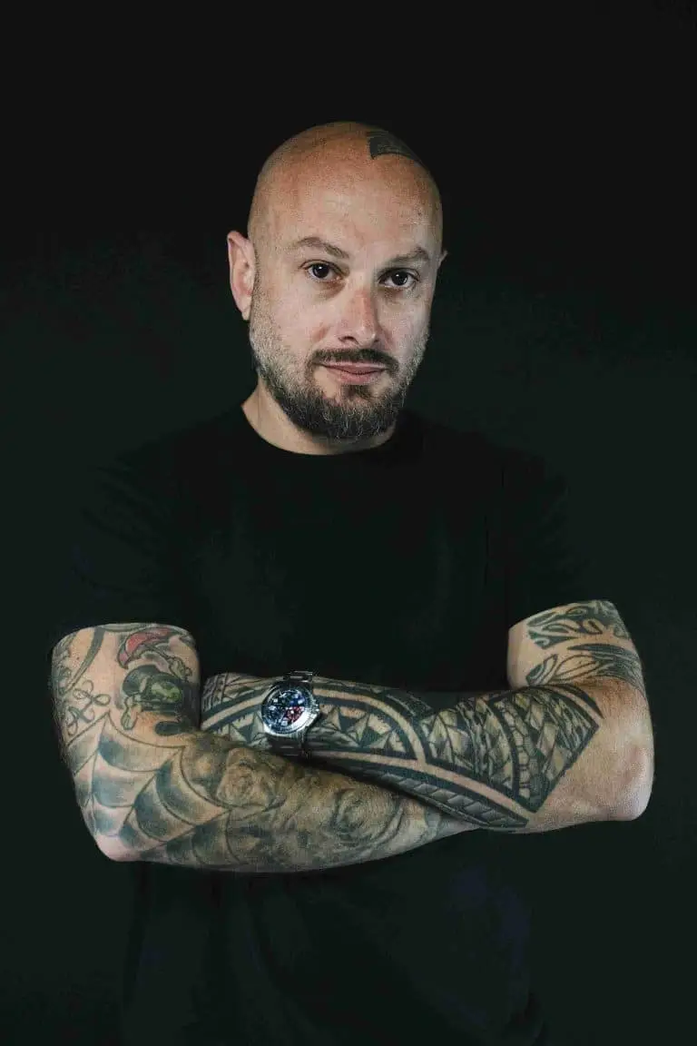 PIKARTIST_PIK_ARTIST_Talia_Tätowiererin_PikAss_Tattoo